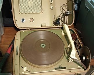 Perpetuum Ebner Turntable in Case