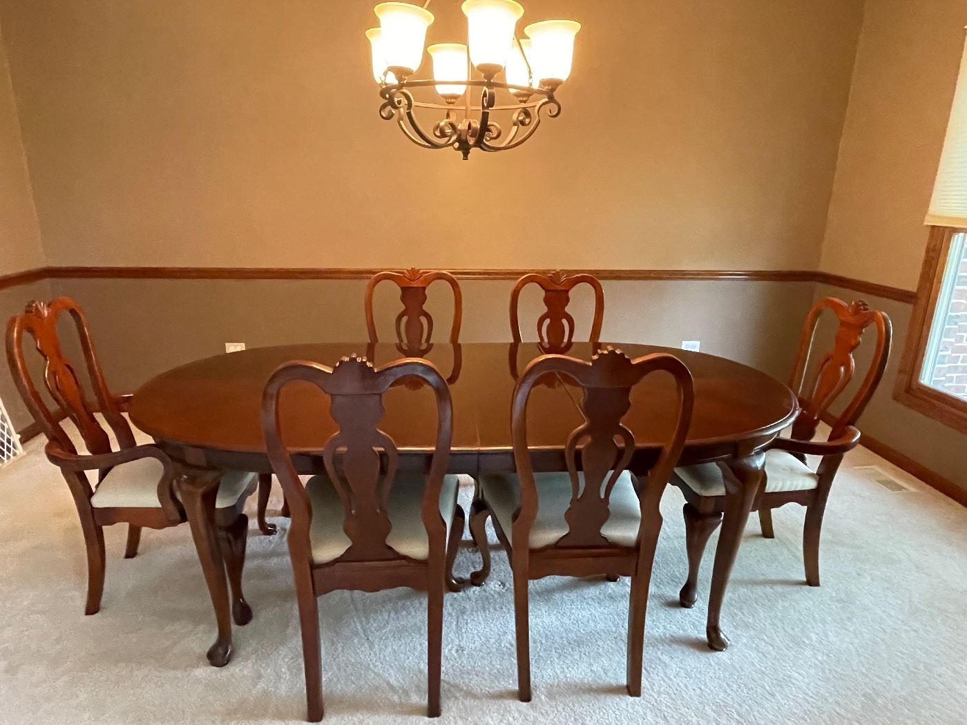 Household furniture Moving sale in Naperville, IL starts on 6/13/2023