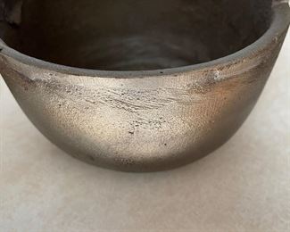 cash iron melting pot