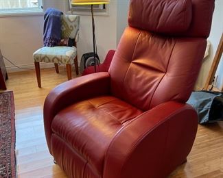 Positive Posture Recliner Leather Chair