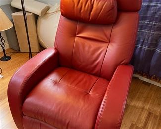 Positive Posture Recliner Leather Chair