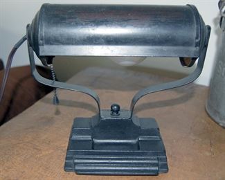 Cool old desk lamp