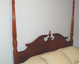4 Poster Bed