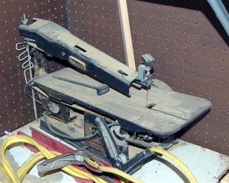 Scroll saw