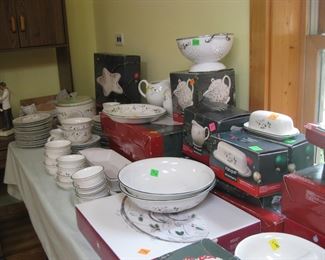 Winterberry accessory pieces