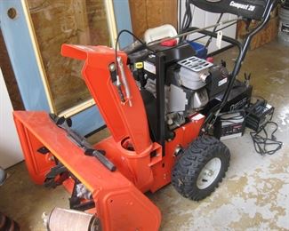 Snow blower, self propelled