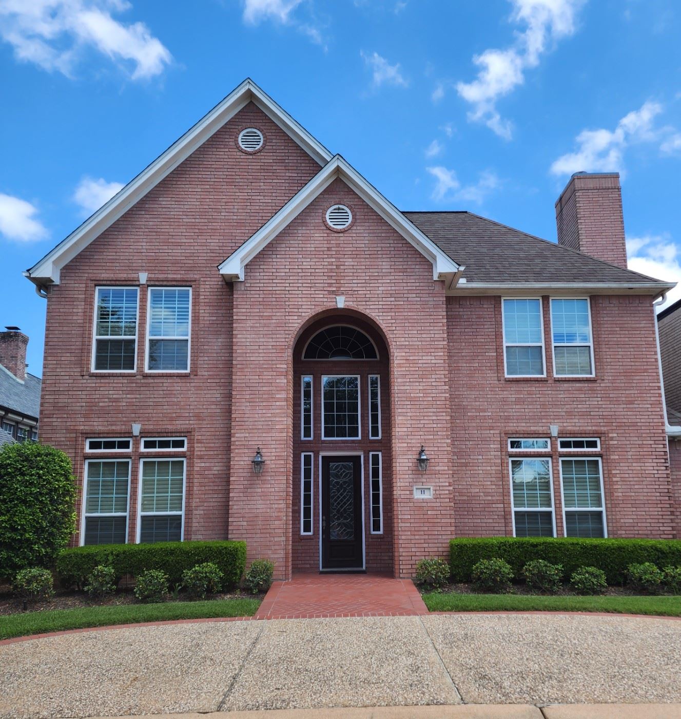 Beautiful 4353 Sq. Ft.  Home with  3 Car Garage FULL! Everything in Excellent Shape