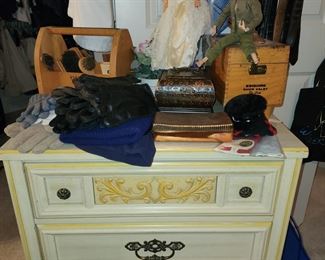 3 Drawer Small Dresser from the 70's