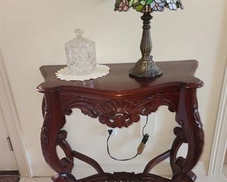 Beautiful Ornate Entry Table - Tiffany Style Lamp - Crystal Bisquit Jar 