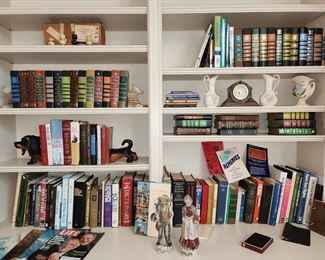 Collection of Books - Looks at that Dachshund Dog Bookends
