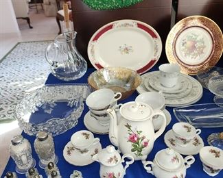 Salt/Pepper Shakers - Rose Tea Set - 