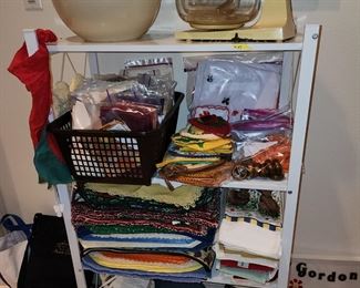 Placemats - Kitchen Towels - Hot Pads - Mixer - Napkins