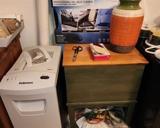 Paper Schredder  - File Cabinet - Sharper Image Gel Seat Cushion