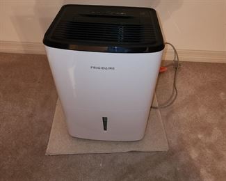 Another Frigidaire Humidifier 