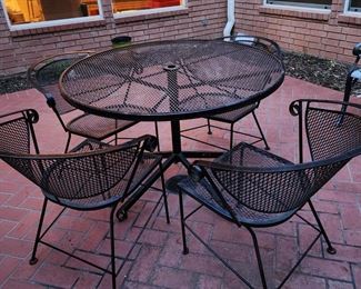 Patio Table and 4 Chairs