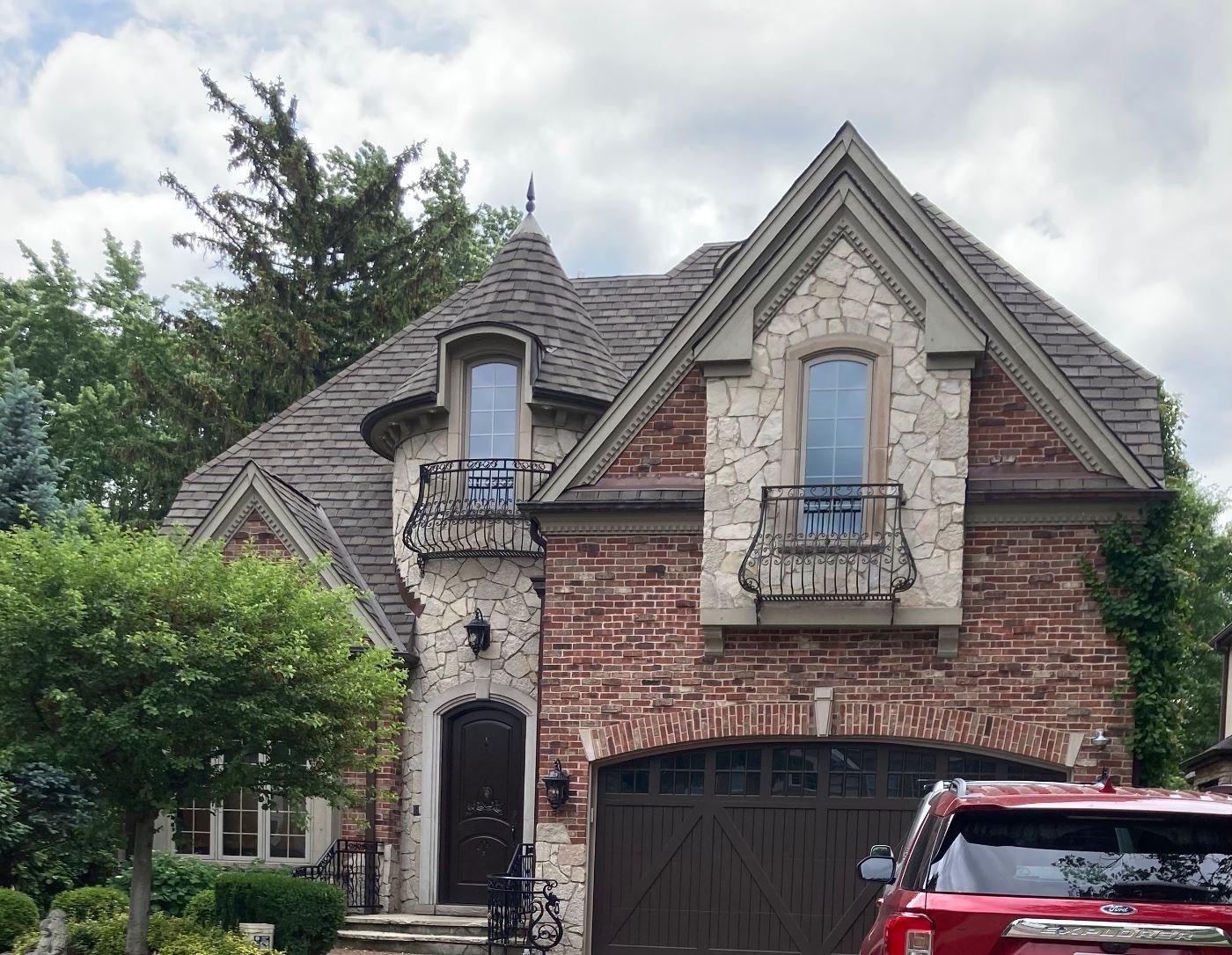 Elmhurst Estate Sale starts on 6/16/2023