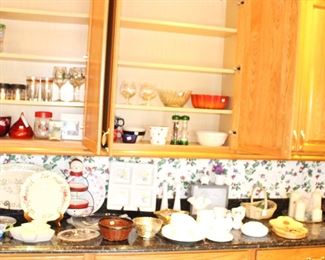 Large amount of serving and entertainment pieces.