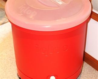 Igloo barrel cooler on wheels.
