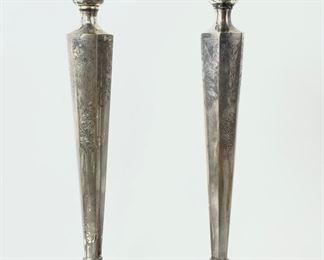 556 Grams Fine Sterling Silver Etched Weighted Pair Of Candle Sticks
