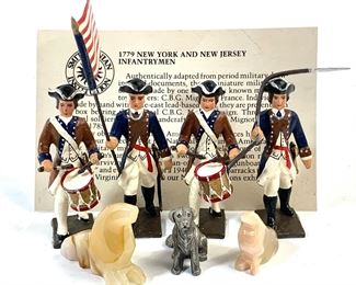 Smithsonian 1779 New York & New Jersey Infantryman Diecast Toy Soldiers With Carved Soapstone Walruses & Golden Retriever Monopoly Piece
