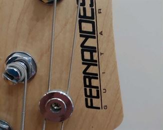Fernandes Bass