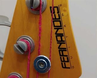 Fernandes Bass
