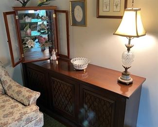 Porcelain flowers by Franklin Mint