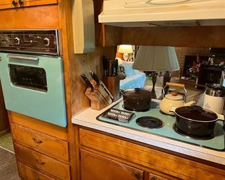 Vintage turquoise oven and cook top