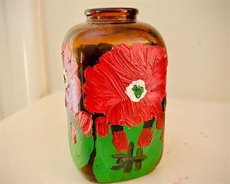 Clementine Hunter painted snuff bottle