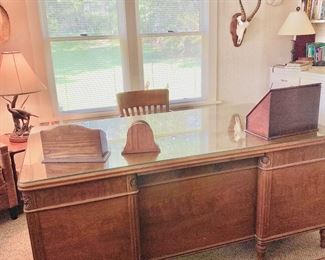 Stow & Davis Grand Rapids executive desk