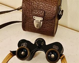 Leitz binoculars 