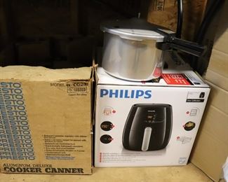 Vintage Presto Canner  Pot  & New Philips Airfryer