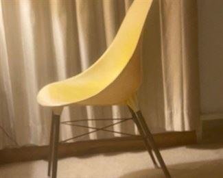 Rare Mid-Century Modern Sam Avedon Aladdin Molded Plastic Yellow Chair with Metal Base side view