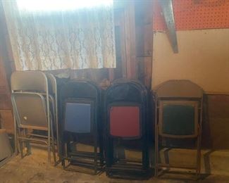 40c folding chairs