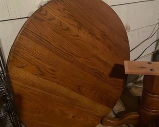 Solid Oak Round table and Base (shown here in two pieces for easy moving but the top easily bolts onto the base)