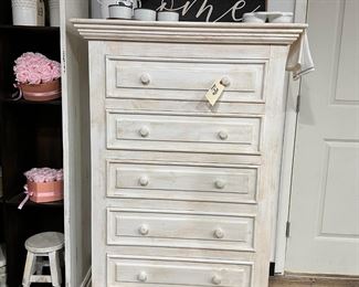 5 Drawer Dresser