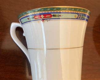 Mikasa Ultima + Fine China Cup X 4