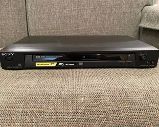 Sony DVD/CD/MP3 Player w/ Remote Model DVP-NS315