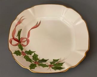 Vintage Laurie Gates Los Angeles Potteries Holly Bread/Salad Plate w/ Gold Trim X 4