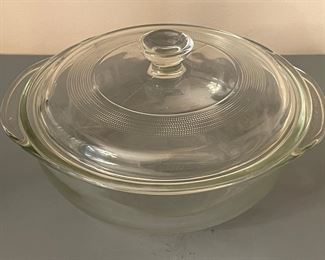 Vintage Pyrex Mixing Bowl W/ Lid