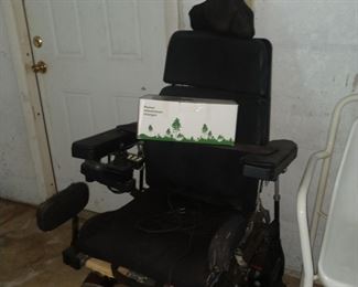Electric wheel chair