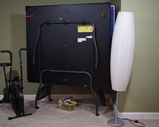 MD Sports ping pong table, exercise bike