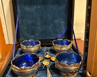 4 Piece Salt Cellar Set