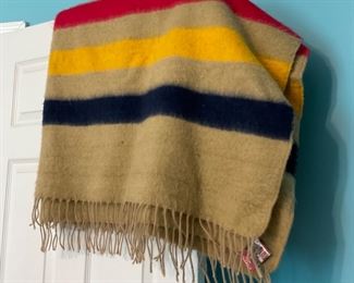 PURE WOOLHUDSON BAY THROW FROM CANADA