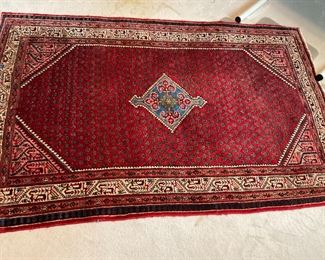 6'10" X 4'5" PERSIAN HARADON RUG. RED, BLUES AND WHITES. HAND WOVEN WOOL PILE/COTTON WARP 171 KNOTS PER INCH