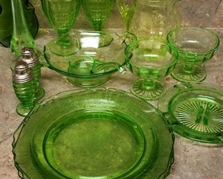Green Depression / Uranium Glass