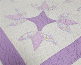 Amazing selection of handmade quilts and quilt tops.  This quilt measures 88x73