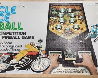 Cycle Race Pinball Game