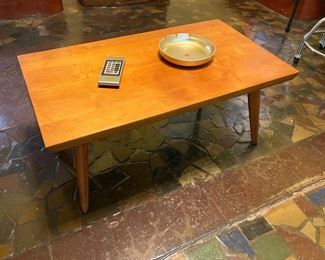 Lovely mid century coffee table. 