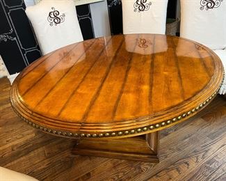 Century dining table that comes with one additional leaf making it 108 inches or 114 inches. In beautiful condition.!!